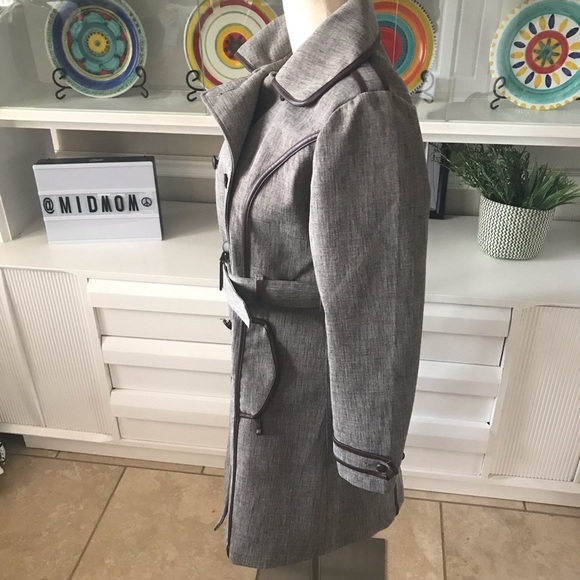 GoLite women’s small Urban trench - Picture 4 of 8